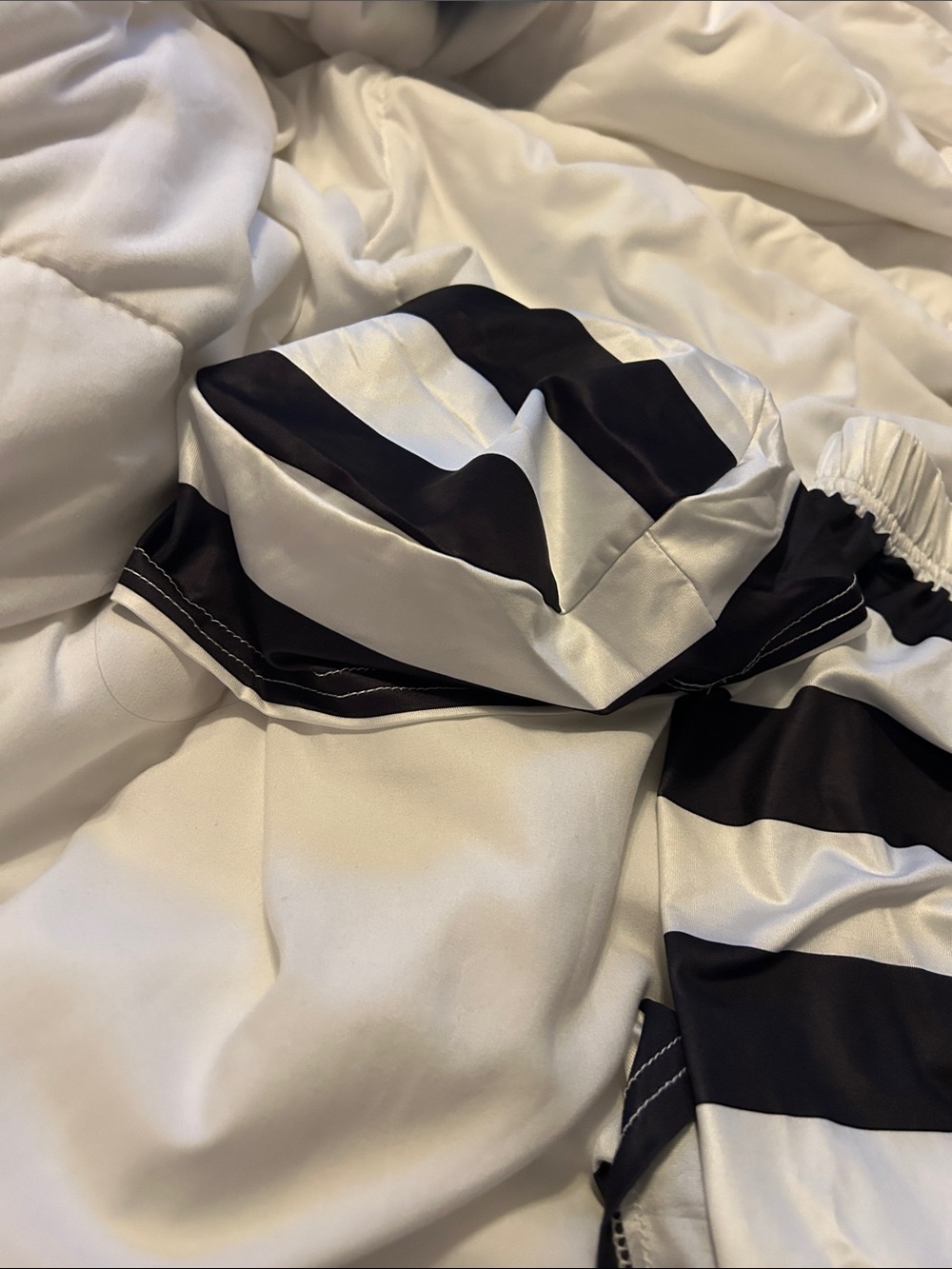 Striped Black & White Prisoner costume pant shirt hat Women large never used - Picture 3 of 4